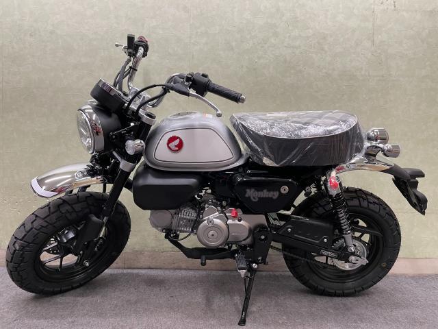 ホンダ モンキー１２５ 国内最新モデル チェック柄シート ５速