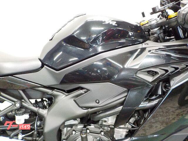 カワサキ Ninja ZX－25R 2023年登録モデル フル