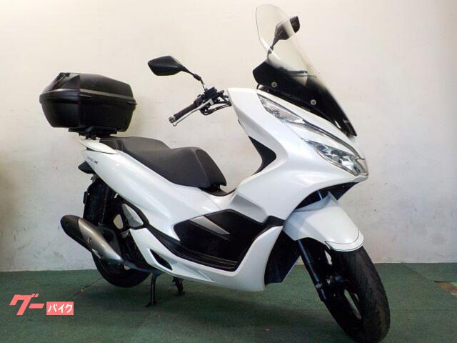 ＰＣＸ　２０１８年式モデル　ジビ製リヤＢＯＸ　純正ＯＰロングスクリーン　純正スペアキー