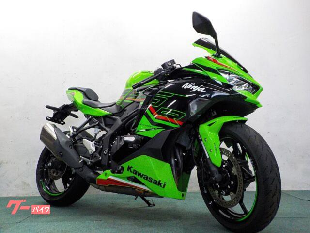 Ｎｉｎｊａ　ＺＸ−２５Ｒ　ＥＴＣ２．０　ＫＲＴカラー　フルデジタルメーター　純正スペアキー　エンジンスライダー　スクリーンカスタム