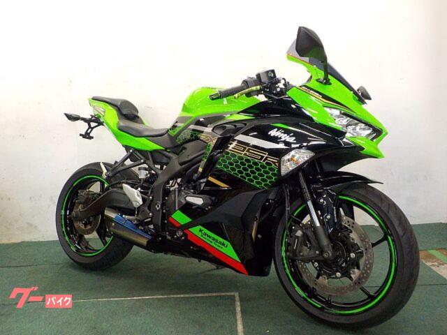 Ｎｉｎｊａ　ＺＸ−２５Ｒ　ヨシムラ製フルエキマフラー　純正パーツあり　レバーカスタム　ヨシムラ製フェンダーレス　タンクパッド