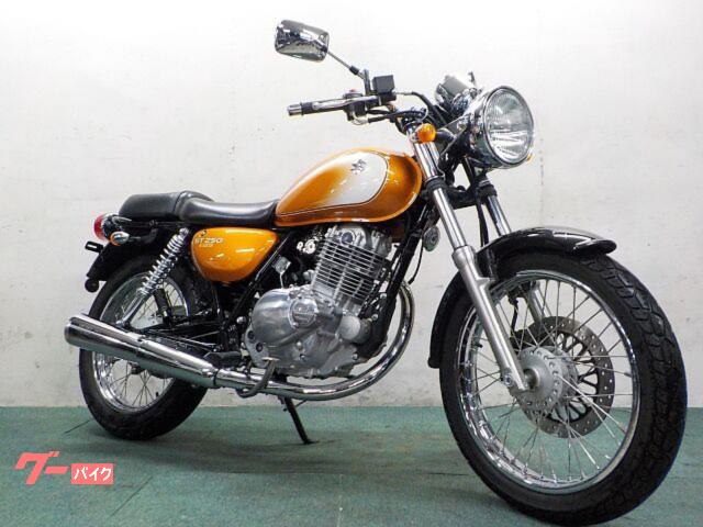 ＳＴ２５０　Ｅタイプ　純正スペアキーカバー付き　ＵＳＢポート　スポークホイール　ディスクブレーキ　インジェクションモデル