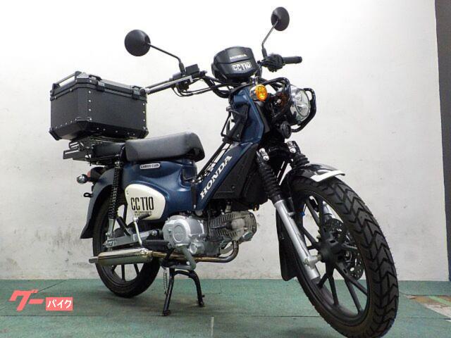 クロスカブ110 2022年式モデル 大型リヤBOX 純正スペアキー タンデムシート グリップヒーター マフラーカスタム