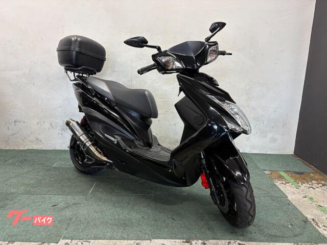 シグナスＸ　ＳＲ　マフラー　リア・サス　リアボックス　ＫＯＳＯレバー　フェンダーレス　カスタムミラー　カーボン調カバー