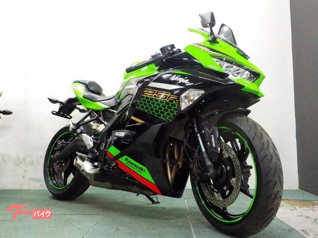 Ｎｉｎｊａ　ＺＸ−２５Ｒ　ＳＥ　２０２１年式モデル　マルチバー　タコメーター　ローダウンリンク　ＫＲＴエディション　インジェクショ