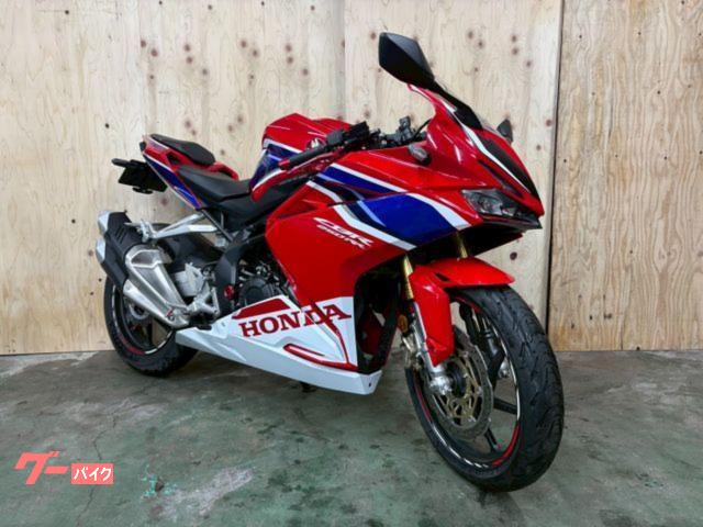 ＣＢＲ２５０ＲＲ　ＵＳＢ電源　２口　グリップヒーター付　フェンダーレス　カスタム・レバー　合鍵有