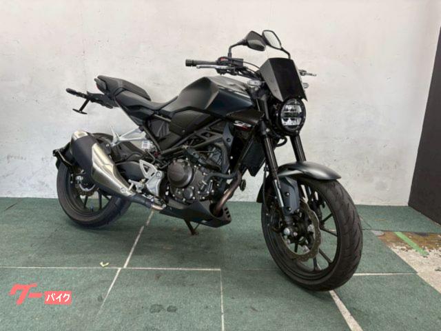 ＣＢ２５０Ｒ　メーターバイザー　デイトナ製エンジンガード　フェンダーレス　合鍵有