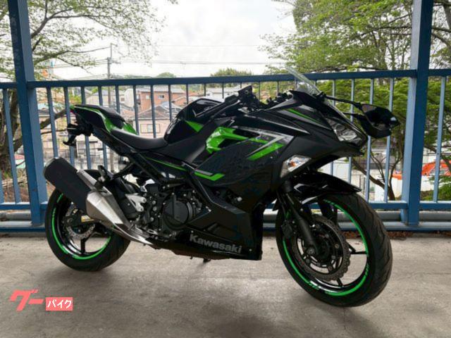 Ｎｉｎｊａ　４００　ＥＴＣ２．０　タンクパッド　シガーソケット　フェンダーレス　ヘルメットホルダー