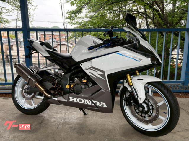 ＣＢＲ２５０ＲＲ　ＥＴＣ２．０　クイックシフター　ヤマモトマフラー　可変レバー　バックステップ　エンジンスライダー　フェンダーレス
