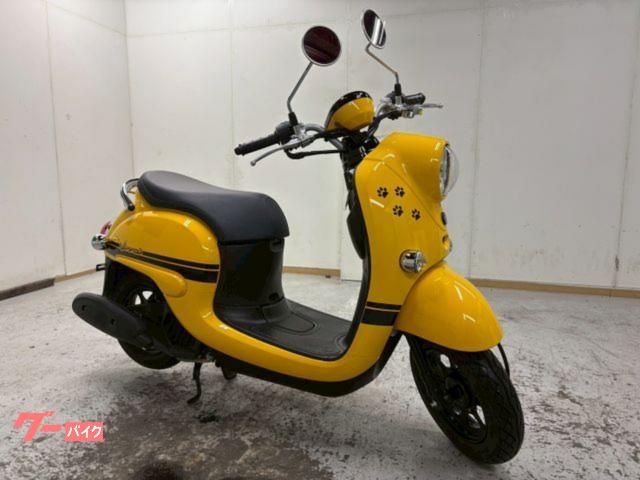 ビーノ　シャッターキー　４サイクルエンジン　レトロスクーター　フューエルインジェクション　メットイン