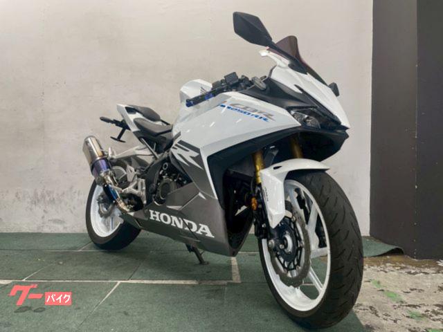 ＣＢＲ２５０ＲＲ　２０２３年モデル　ＥＴＣ２．０　ワイバンマフラー　スモークスクリーン　純正キー２本