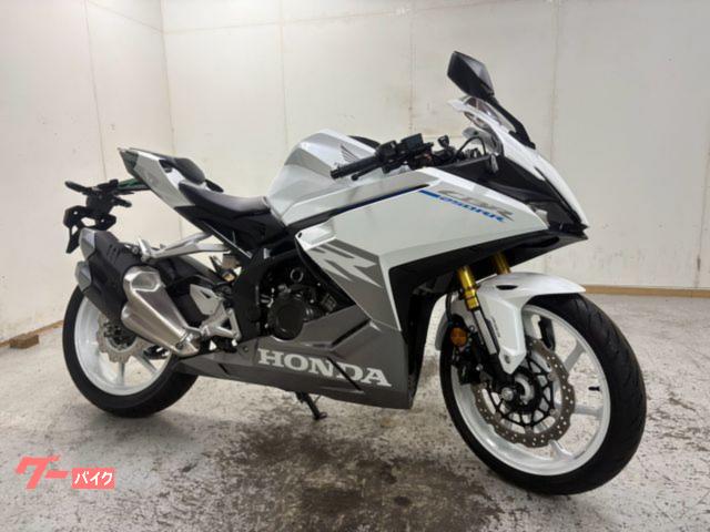 ＣＢＲ２５０ＲＲ　クイックシフター　エンジン・スライダー　スロットルバイワイヤ　フューエルインジェクション