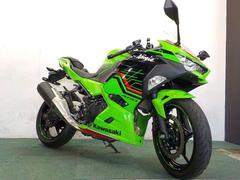 カワサキ　Ｎｉｎｊａ　４００　２０２３年モデル　ＥＴＣ装備　スクリーンカスタム　マルチバー装備　純正スペアキー