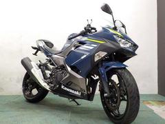 カワサキ　Ｎｉｎｊａ　４００　２０２２年式モデル　車検２年付き　フェンダーレス　マルチバー　ＵＳＢポート付き　ＡＢＳ付き　ＬＥＤヘッドライト