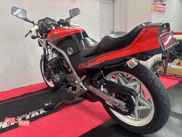 HONDA CBR400Fバイクタンク 赤黒 ホンダ CBR400F 赤黒2型カラー カスタム多数 NC17