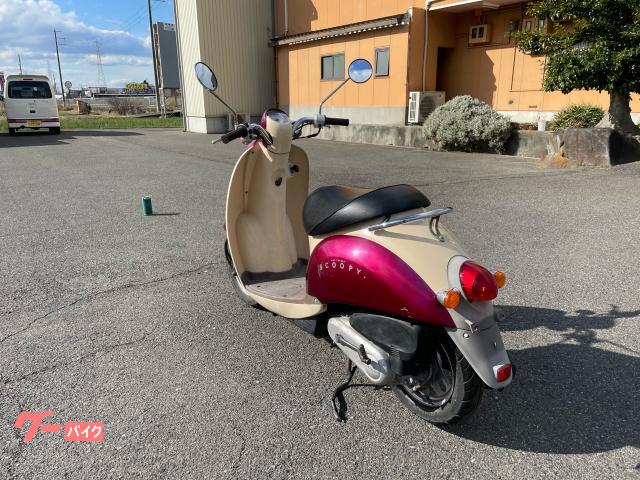 HONDA クレアスクーピー セル始動　好調　バッテリープラグオイル　他新品交換他　お金かけ多数交換 納車整備点検済み 登録後すぐ乗り出せます。直接引き渡し　配送手配も可　AF55　原付 クレアスクーピーのバッテリー交換を行いました！（ばいく屋だっくの