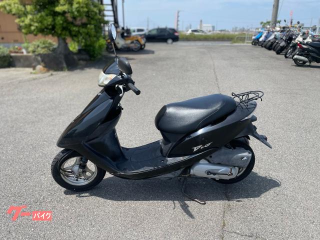 HONDA DIO50 ブラック バッテリ　プラグ他新品交換　OIL補充他　納車 軽整備済み 好調 車両 すぐ乗り出せます 直接引き渡し　配送手配も可 ZX ライブディオ 後期型 AF35 バッテリー・オイル交換 簡単 - YouTube