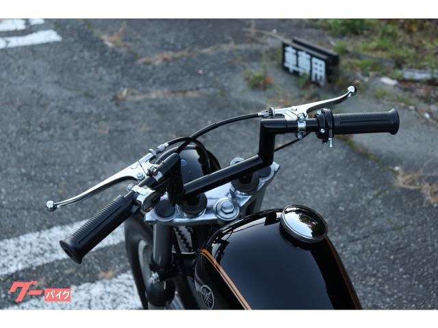 ヤマハ SR400 コンプリート エンジン腰上OH済み ワンオフパーツ 