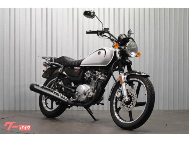 今年も話題の ホワイト 9,000キロ弱 引き取り希望 YB125SP - オートバイ車体