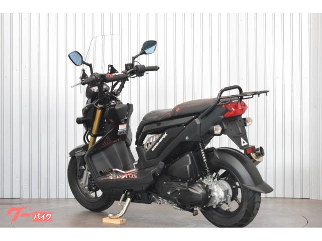 ホンダ　ZOOMER　ズーマー　4スト　整備品　バッテリー新品　50cc  社外マフラー ホンダ ズーマーX 社外マフラー スクリーン ステップバー カスタム