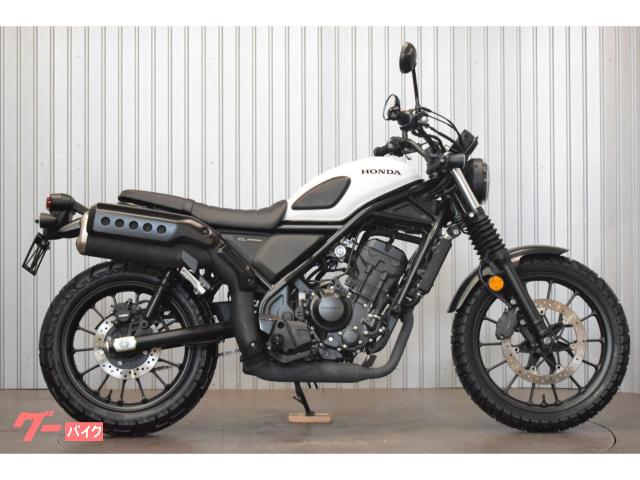 マエッチ。HONDA CL250 純正タイヤ前後 ホンダ CL250 2023年モデル ホワイト 社外グリップ メット