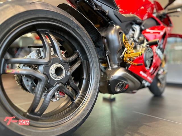 ＤＵＣＡＴＩ パニガーレＶ４Ｒ・ＤＵＣＡＴＩフラッグシップモデル