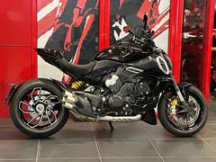 ＤＵＣＡＴＩ　ディアベルＶ４