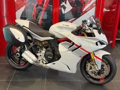 ＤＵＣＡＴＩ　スーパースポーツ９５０Ｓ　ツーリングカスタム車両
