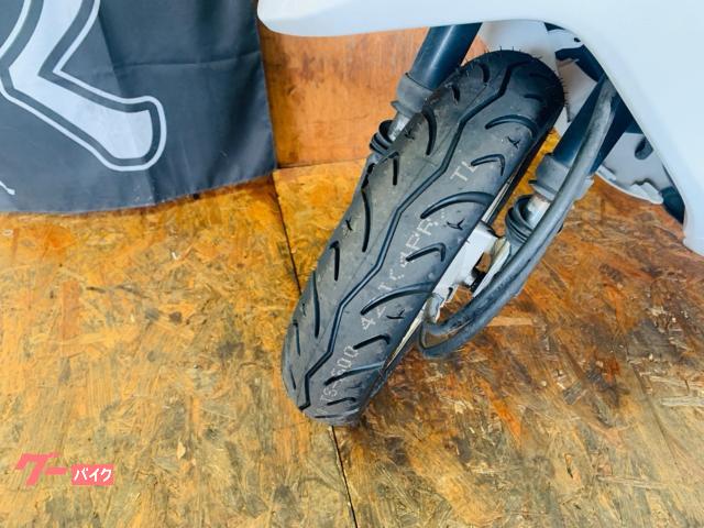 ホンダ Dio 4サイクル 前輪タイヤ新品 ドライブベルト新品 プラグ ホンダ Dio 4サイクル 前輪タイヤ新品 ドライブベルト新品 プラグ