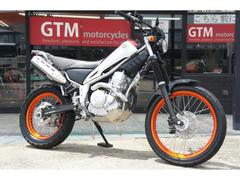 ヤマハ　トリッカー　Ｆｉインジェクション　２０１４年モデル　アンダーガード付　フォークブーツ　ノーマル　バッテリー新品