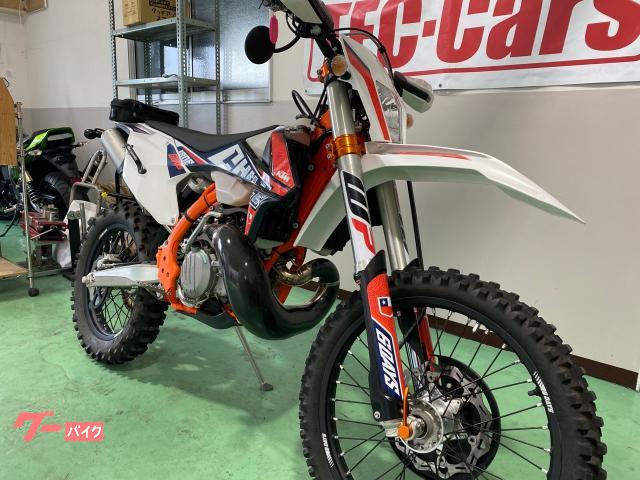 ＫＴＭ ２５０ＥＸＣ ＳＩＸＤＡＹＳ 公道２ストローク車両｜テック・カーズ｜新車・中古バイクなら【グーバイク】