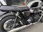 ボンネビルT100 2026年モデル新型 ストーングレー エンジンドレッサーバー装着済