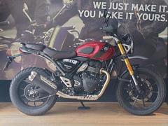 ＴＲＩＵＭＰＨ　スクランブラー４００Ｘ　オプション品多数