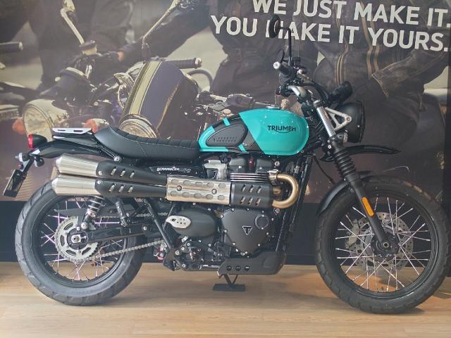 スクランブラー900 オプション品多数