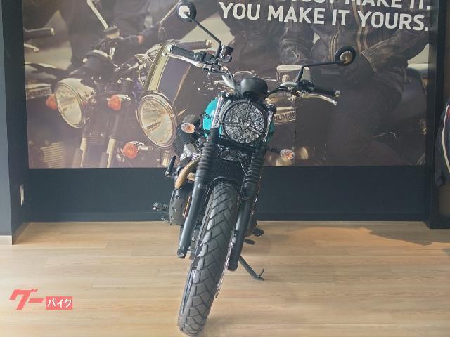 スクランブラー900 オプション品多数