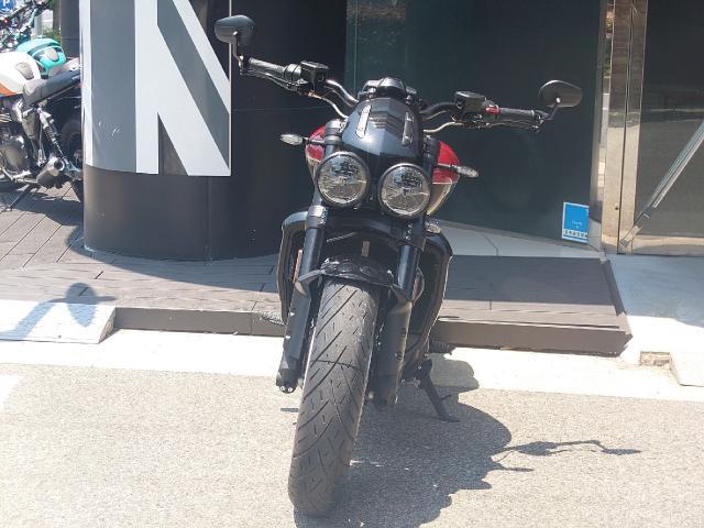 ロケット3ストームR 登録済み未使用車 認定保証付