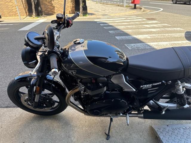 スピードツイン900 ファントムブラック 新車
