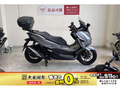 ホンダ　フォルツァ　２０２１年モデル　リアボックス　ナックルカバー　ＵＳＢ電源　グリップヒーター