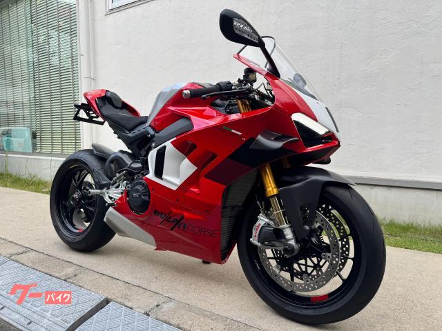 パニガーレＶ４　Ｒ　認定中古車