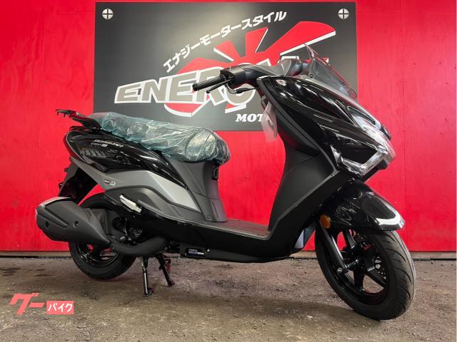バーグマンストリート１２５ＥＸ　新車　グラススパークルブラック　ＵＳＢソケット　ＳＥＰ−αエンジン　キックペダル装備