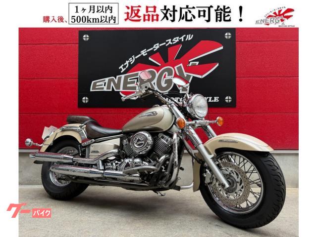ドラッグスター４００クラシック　空冷４ストロークＳＯＨＣ２バルブＶ型２気筒　キャブレター　エンジンガード　サイドバッグサポート付き