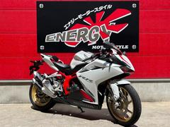 ホンダ　ＣＢＲ２５０ＲＲ　ＭＣ５１型　ＡＢＳ　クイックシフター搭載　パールグレアホワイト　６段変速　水冷４ストローク