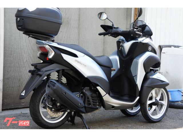 ヤマハ トリシティ125 SEC1J タイヤ新品 リアボックス付き