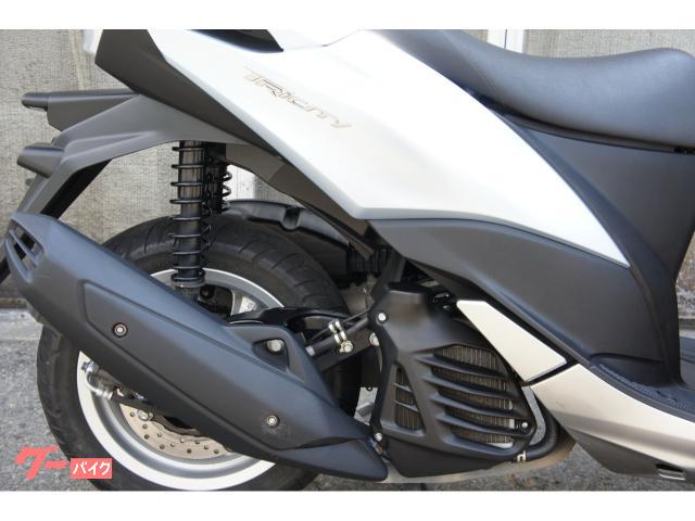 ヤマハ トリシティ125 SEC1J タイヤ新品 リアボックス付き