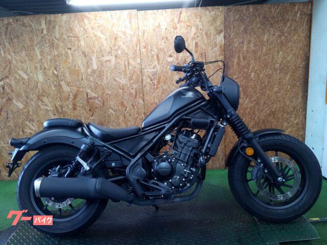 レブル２５０　Ｓエディション　絶版カラーマットブラック　ブラックシート　ＥＴＣ　グリップヒーター　エンジンガード装備