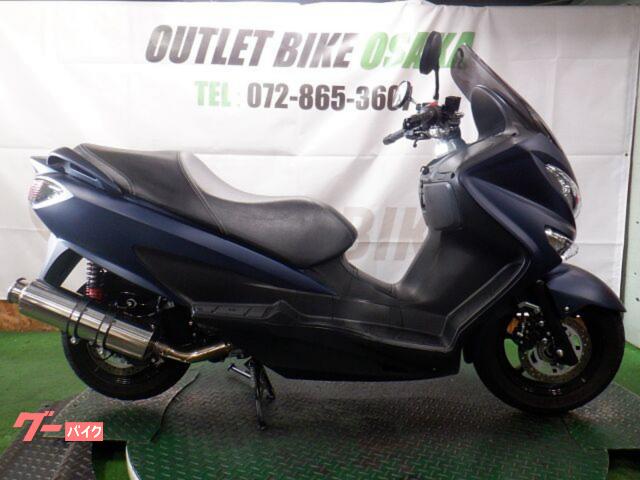 バーグマン２００　２０２１年最終モデル　ワンオーナー車両　ｂｉｔｕｂｏリアサスペンション　ＢＥＡＭＳマフラー　スクリーンカスタム