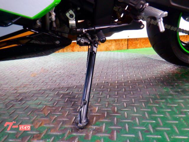 カワサキ Ninja ZX－4RR ベビーフェイス製エンジン