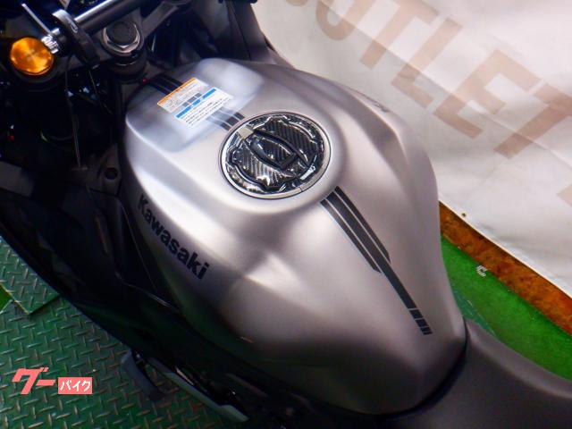カワサキ Ninja ZX－4R SE USBポート 純正スペアキー