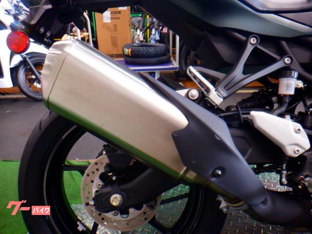 カワサキ Ninja ZX－4R SE USBポート 純正スペアキー