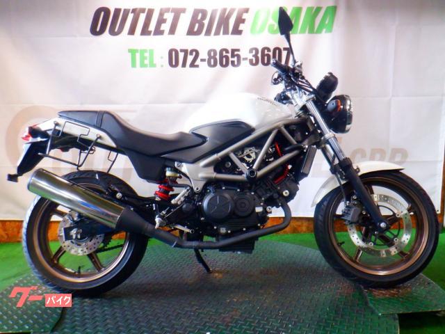 ＶＴＲ２５０　２０１７年式モデル　ＵＳＢポート　エンジンスライダー　左右サイドバッグステー　マルチバー　スマホホルダー